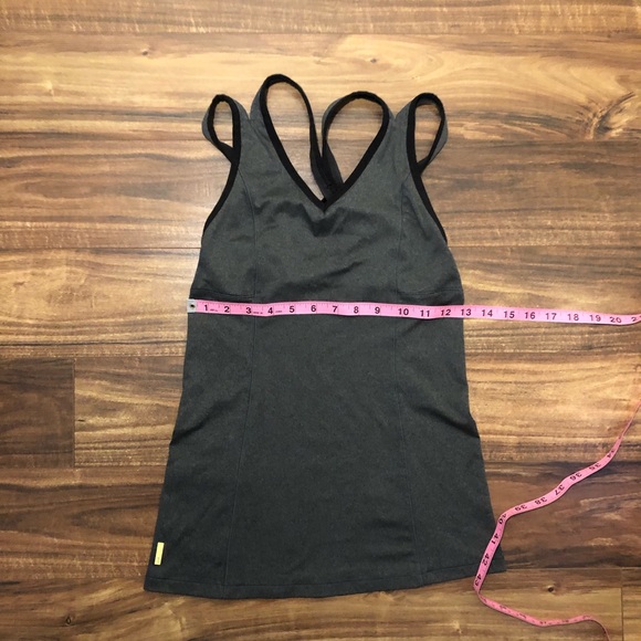 ⭐️Lole Workout Tank - Picture 3 of 6